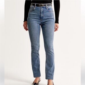 Abercrombie & Fitch Ultra High Rise 90s Slim Straight - 25S